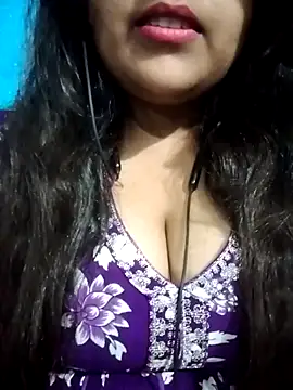 Love-Veronica online show from February 23, 1:43 pm