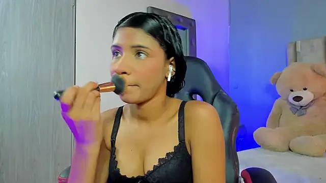 AshleyHill2 online show from September 13, 4:09 am