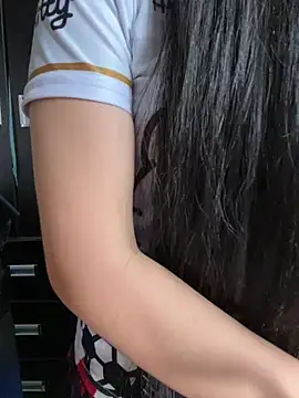 Velyn 18 online show from February 22, 2:23 am