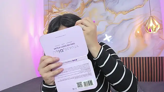 MelissaGilll online show from October 13, 7:16 pm