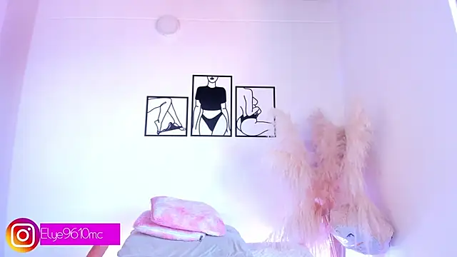 ellie mcdonald online show from April 9, 2:55 pm