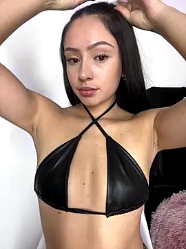 Emily aurora132 online show from November 28, 3:42 am