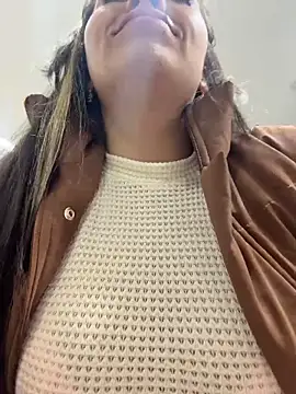 LIZ-06  online show from April 9, 4:12 pm