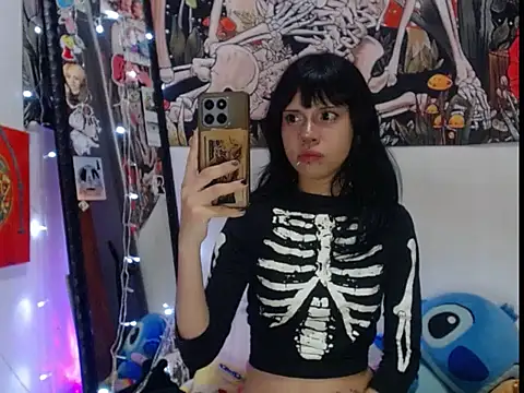 hachi kitty online show from May 24, 2:32 am