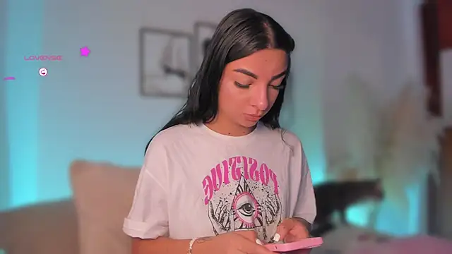 777AylinZ online show from April 22, 12:35 pm