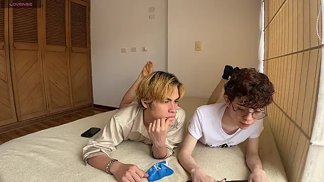 mapleg online show from September 25, 6:17 pm