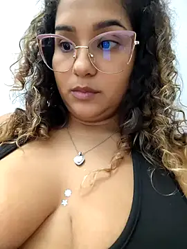 BrendaGirs online show from March 23, 2:40 am