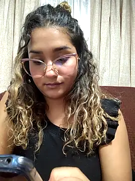 BrendaGirs online show from October 28, 1:55 am