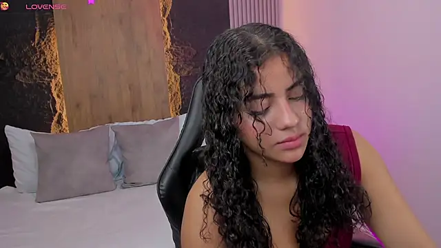 yaya23x online show from October 8, 2:43 pm