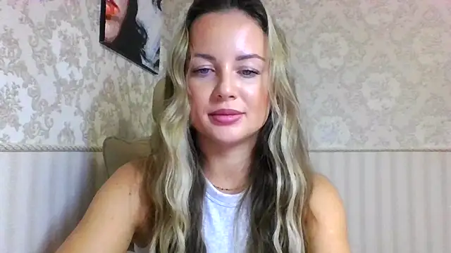 jennifer838 online show from October 31, 6:23 pm