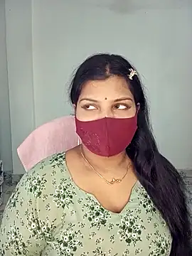 Hot-Angel  online show from October 28, 1:11 am