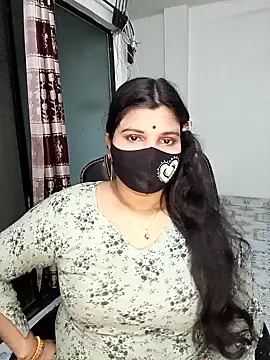 Hot-Angel  online show from January 6, 5:38 pm