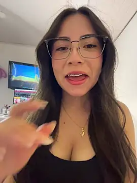 Melody 04 online show from March 28, 3:06 am