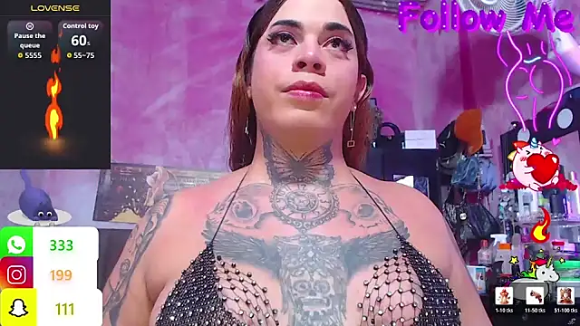 BriannaSweet  online show from June 22, 11:35 pm