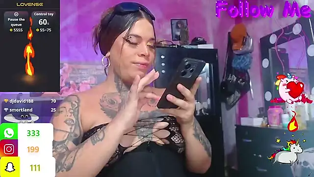 BriannaSweet  online show from March 27, 12:01 am