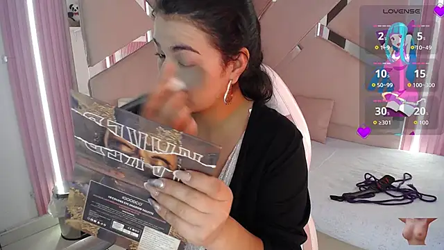 Noah Jhonson online show from October 2, 8:14 pm