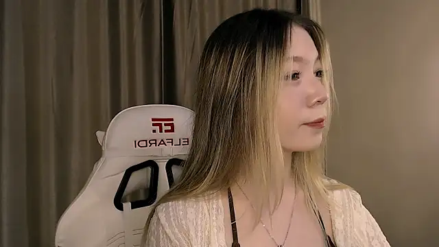 Babby Rabbit online show from October 17, 10:46 pm