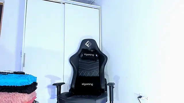 Dulce smith 1 online show from October 11, 12:37 am