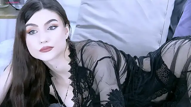 NoraJoice online show from October 6, 6:19 am