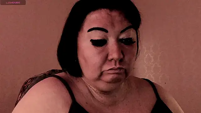 SexxyDreams1 online show from February 7, 3:54 am