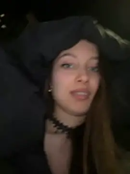 VelvetVixenI online show from March 11, 6:21 pm