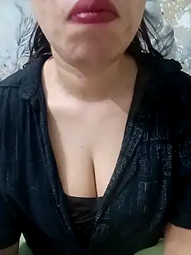 Haniya-143 online show from April 25, 10:18 pm