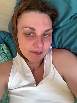 Magic  smile online show from May 15, 11:35 am