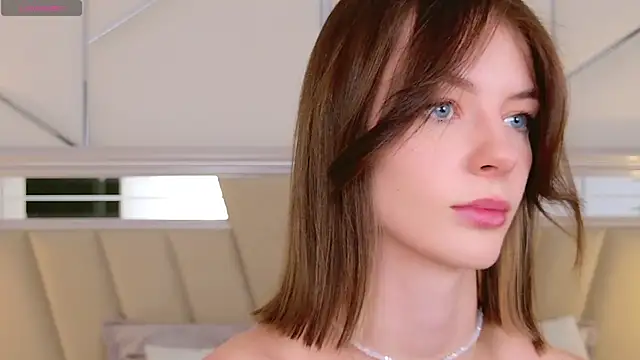 MeganMour online show from October 21, 5:28 pm