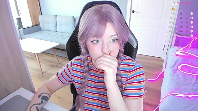 Amy honey angel online show from October 3, 10:20 am