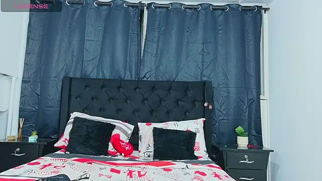 Beautifulkattia online show from October 9, 12:59 am