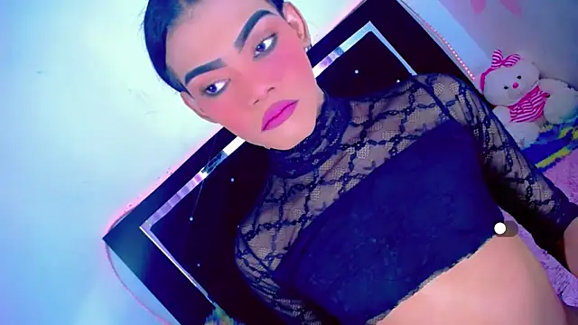 Theylor Rouse online show from November 29, 8:18 am