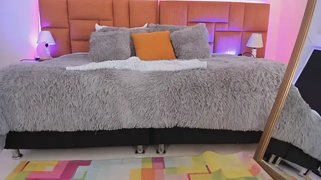 Regina blum online show from March 14, 1:56 pm