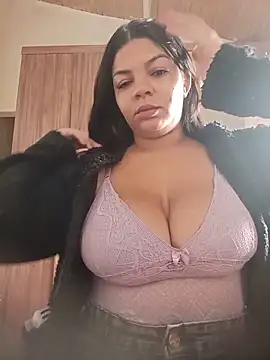 Mizinha1820 online show from May 28, 12:36 pm