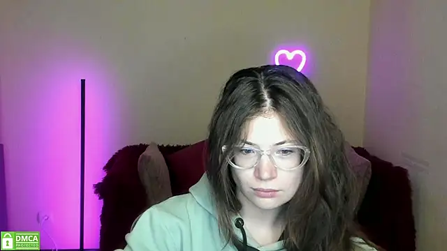 Alicia redfollow online show from September 9, 11:21 am