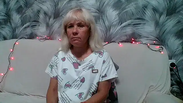 sakura blonde online show from October 3, 5:56 am