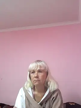 sakura blonde online show from September 24, 6:40 pm