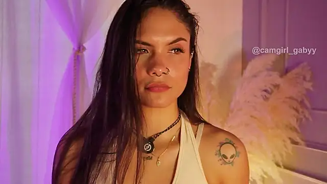 Gaby Ferrer online show from February 20, 2:18 pm