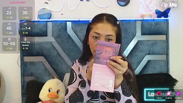 Roxan Fox- online show from October 6, 5:24 am