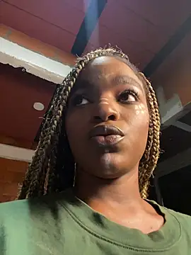 Zizi-campbel online show from June 26, 1:18 am