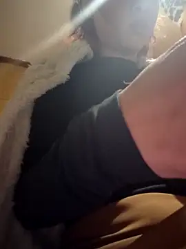 carmelbbyx22 online show from March 27, 2:18 pm