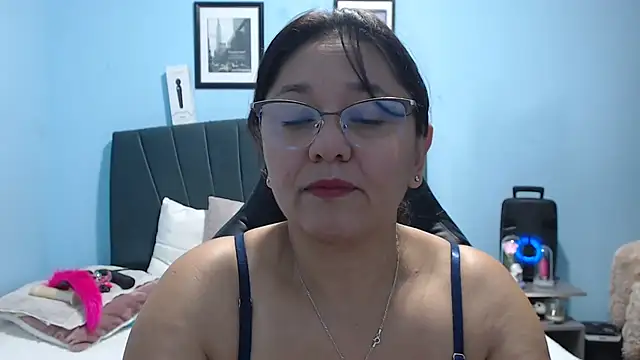 AngelRouss online show from May 14, 3:56 am