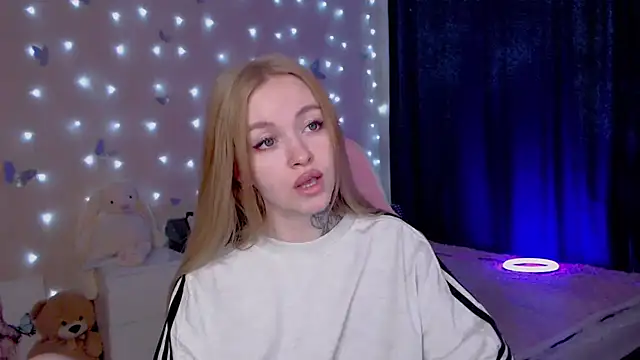 Naughty Mable online show from February 21, 7:09 am