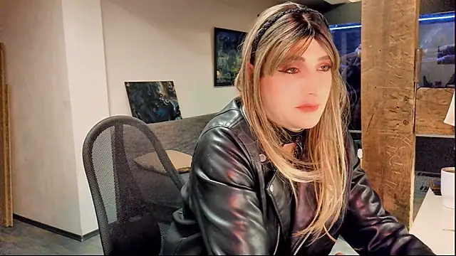 DYasmin69 online show from October 4, 8:46 pm