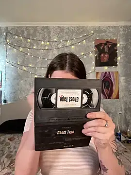 Sabrina shells online show from November 7, 10:43 am