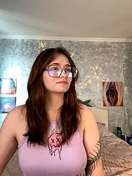 Sabrina shells online show from September 10, 10:26 am