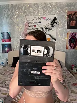 Sabrina shells online show from October 9, 10:30 am