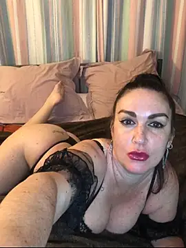 BELLAMORGANE1 online show from March 31, 3:01 pm