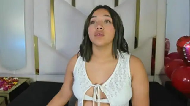 IsabellRodriguez18 online show from February 15, 7:22 am