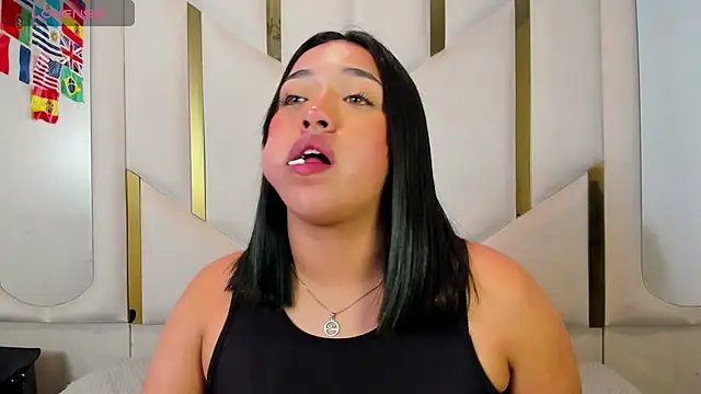 IsabellRodriguez18 online show from June 29, 4:19 am