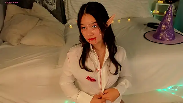 Maekko online show from October 31, 11:20 pm